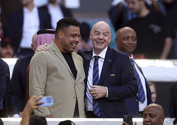 华锋优配网 世俱杯｜揭幕战6万观众难掩危机，自诩为“造物主”的因凡蒂诺野心过剩